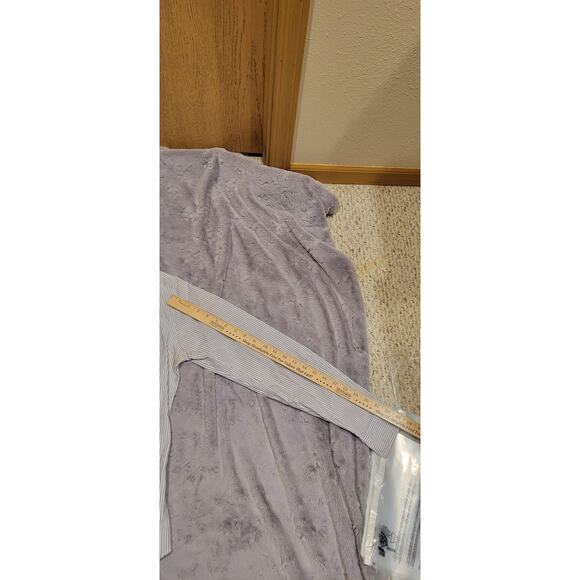 Ralph Lauren Women's Slim Fit Striped Button Up shirt Size 12 Cotton Pony Logo - Picture 4 of 6